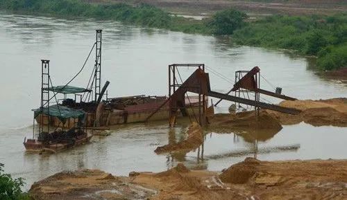 杜絕非法采砂，機(jī)制砂生產(chǎn)才是長久之道！