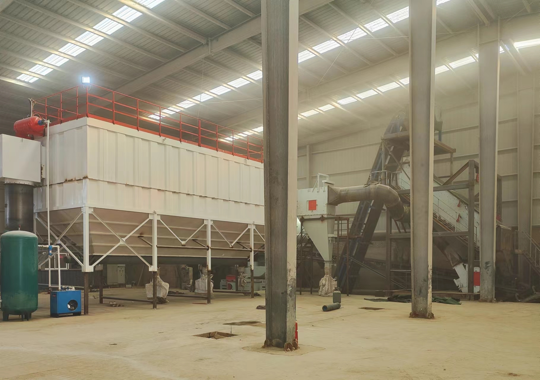 與平面制砂相比，干法制砂樓有哪些優(yōu)勢(shì)？